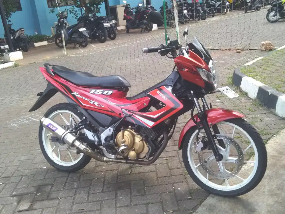 Satria Fu 150cc merah 2011