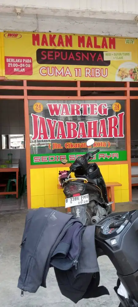 Oper Usaha Warteg Aktif Lokasi Strategis,SGC CIKARANG
