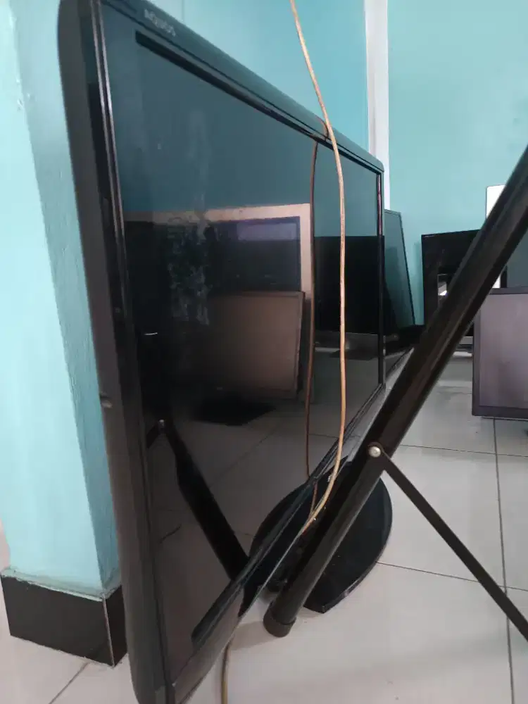 Beberapa Televisi