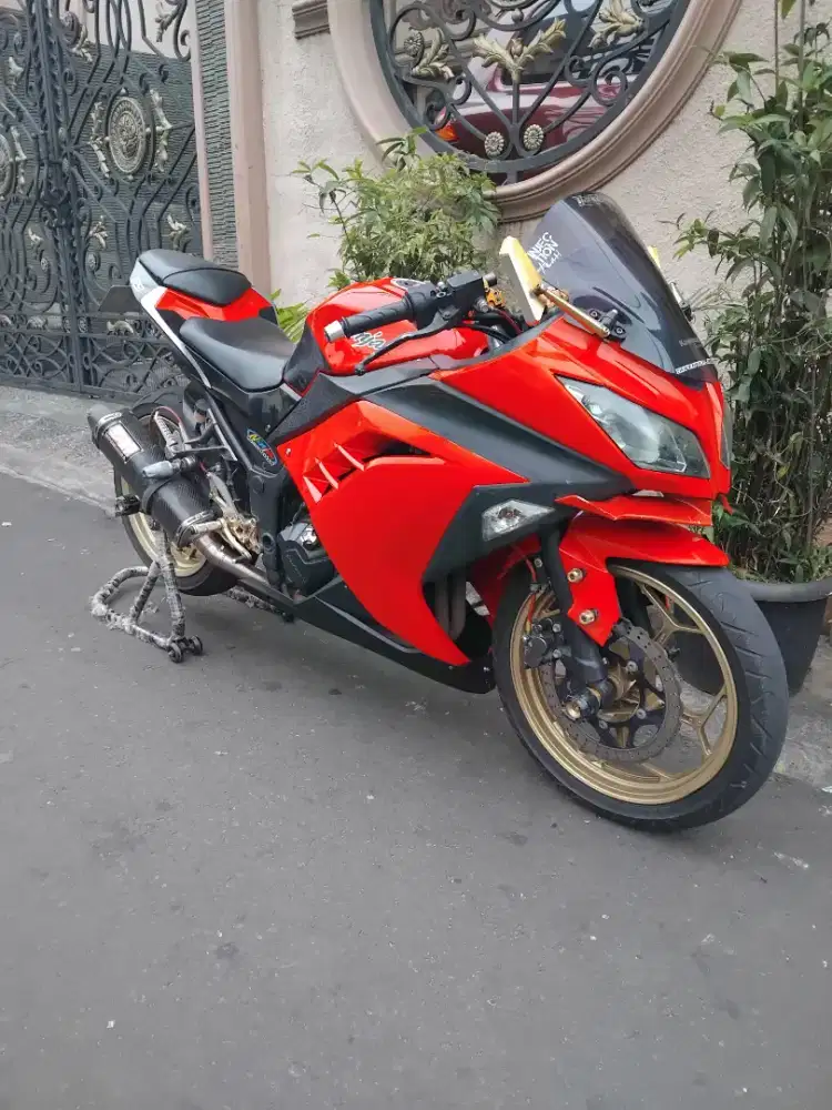 Kawasaki ninja 250 FI  tt bt tukar tambah