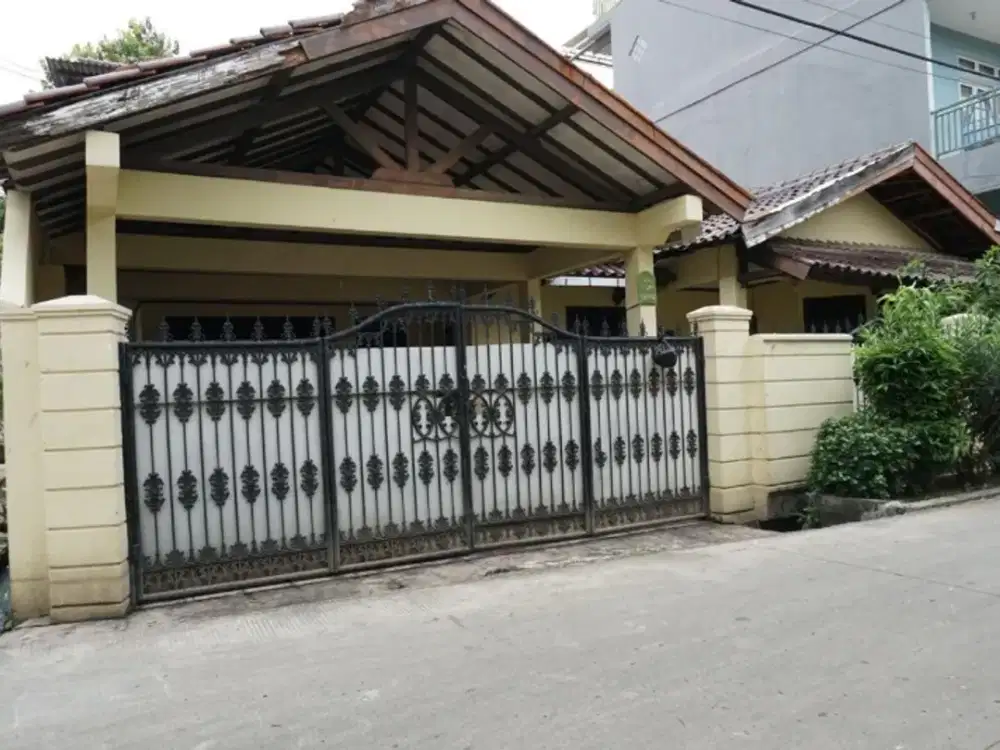 Jual Cepat !Rumah Bagus 2 Lantai Di Pegangsaan Dua Kelapa Gading Jakarta Utara
