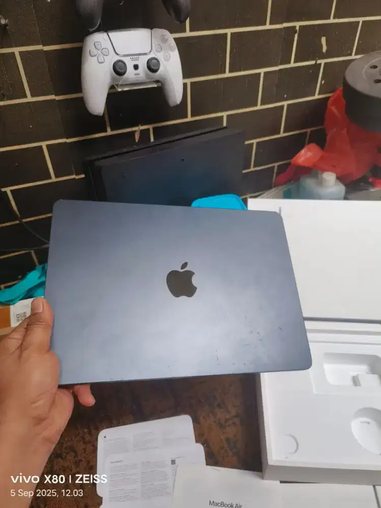 Macbook Air M2 2022 Normal Siap Pakai