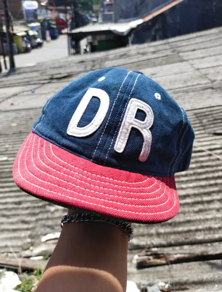 Topi visor pendek drife