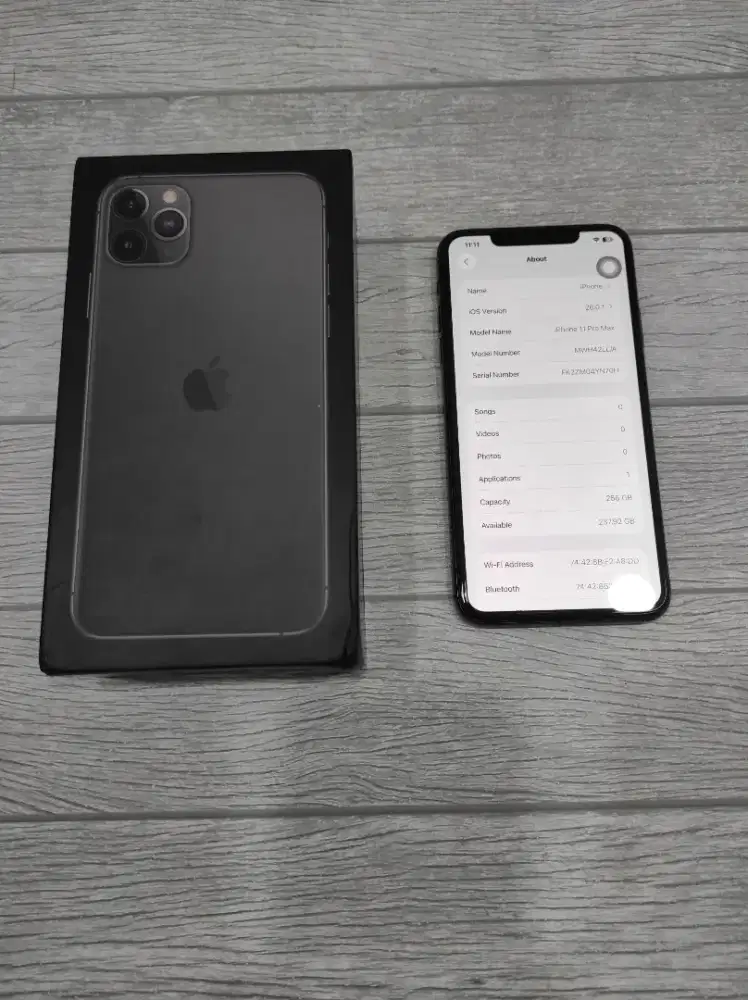 iPhone 11 pro max 256