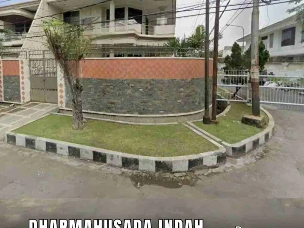 Dijual Rumah Dharmahusada Indah Surabaya