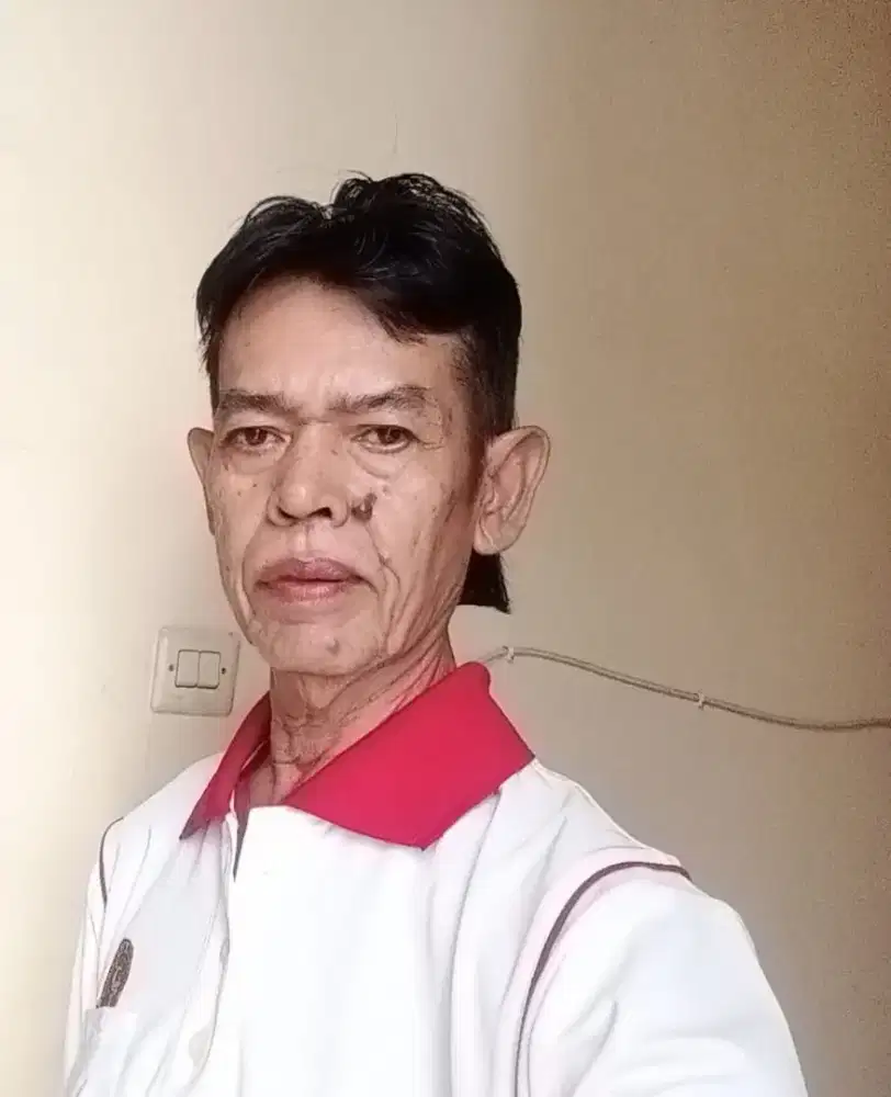Saya sedang cari info Loker Supir Pribadi yg tdk pake batas usia, max