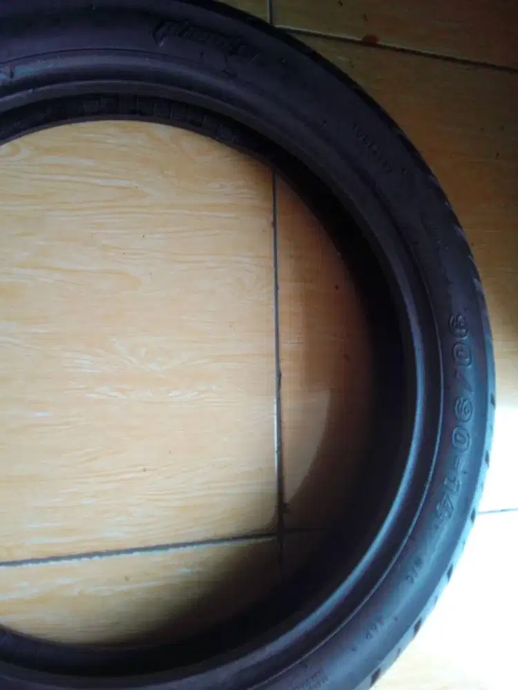 Ban Motor Pressa - Planet Ban - 90-90-14 -Tubeless minus