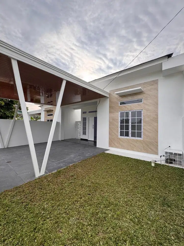 Rumah Tanah Luas Panam