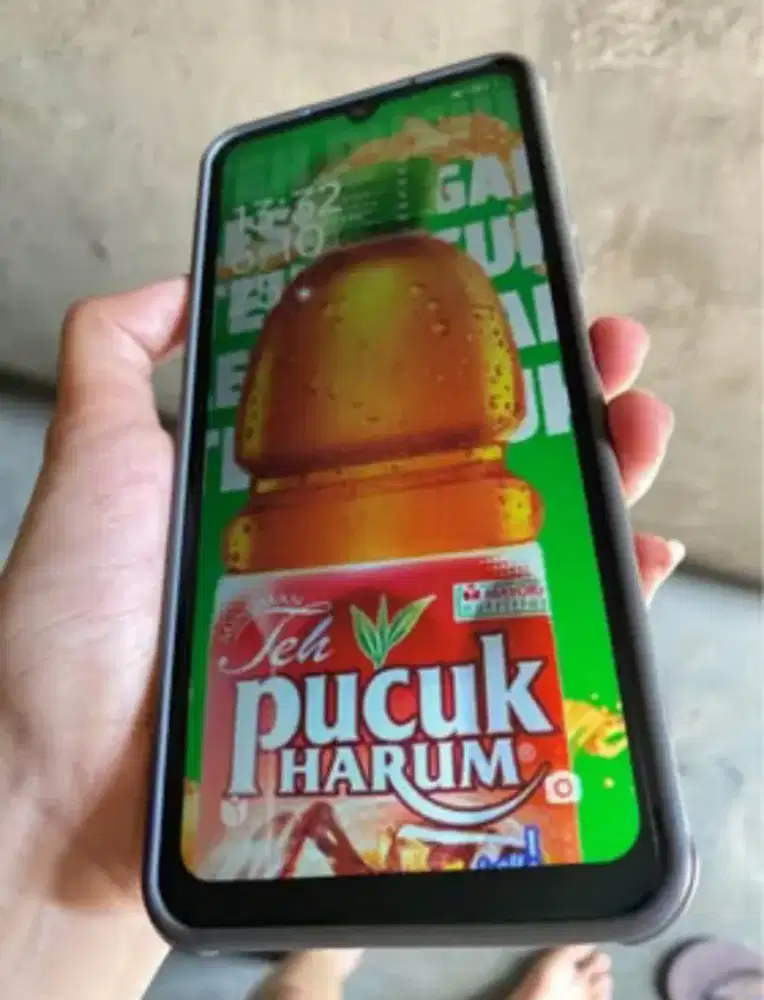 Redmi 13C 256Gb hitam