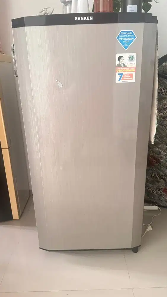 Kulkas sanken satu pintu