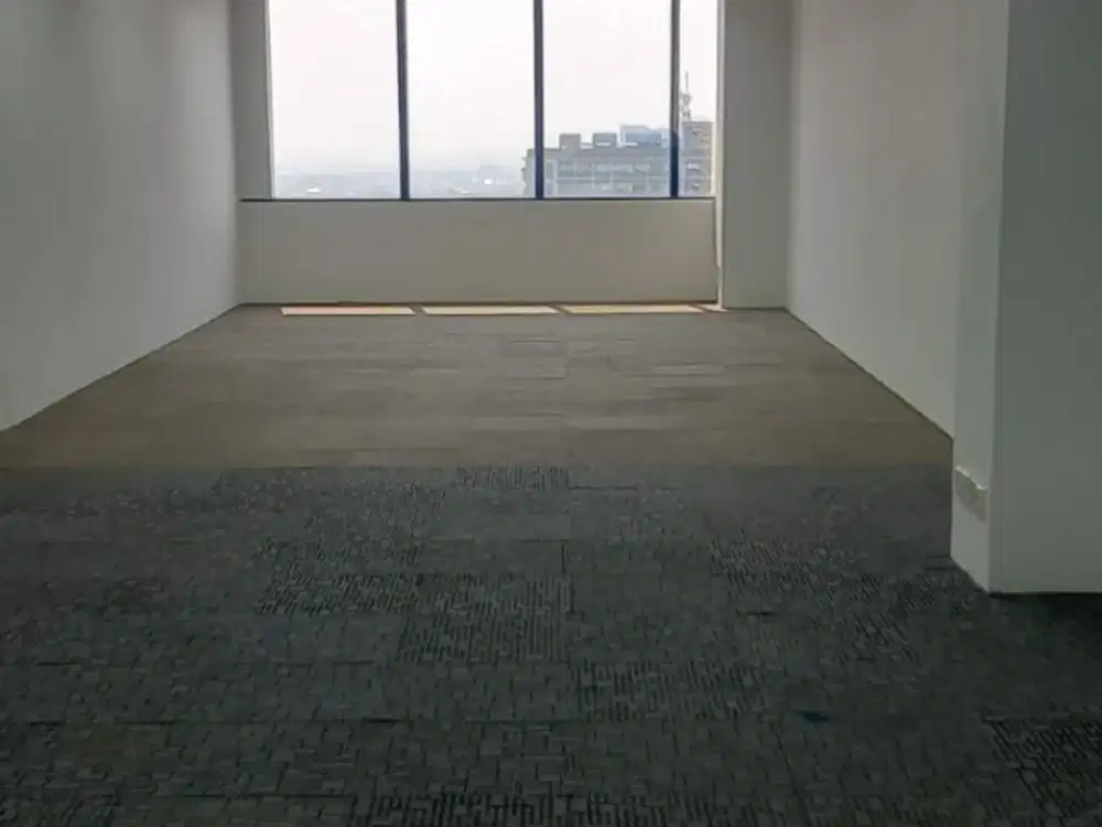 SEWA KANTOR DI JAKARTA SELATAN MT HARYONO 101M2 PARTISI 140K NEGO