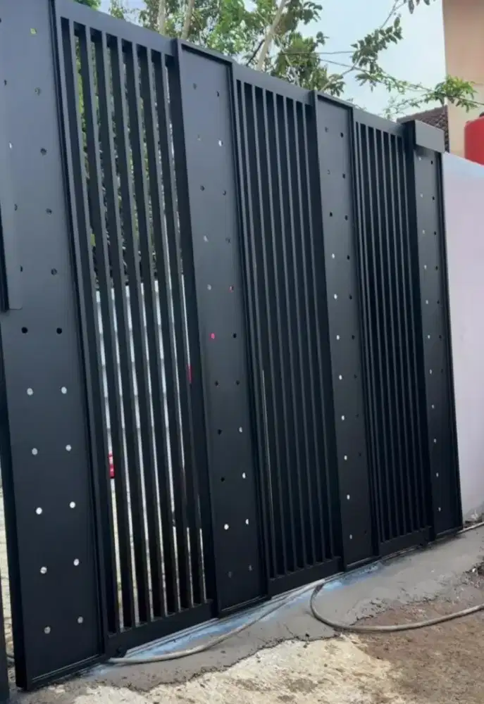 Pintu gerbang minimalis