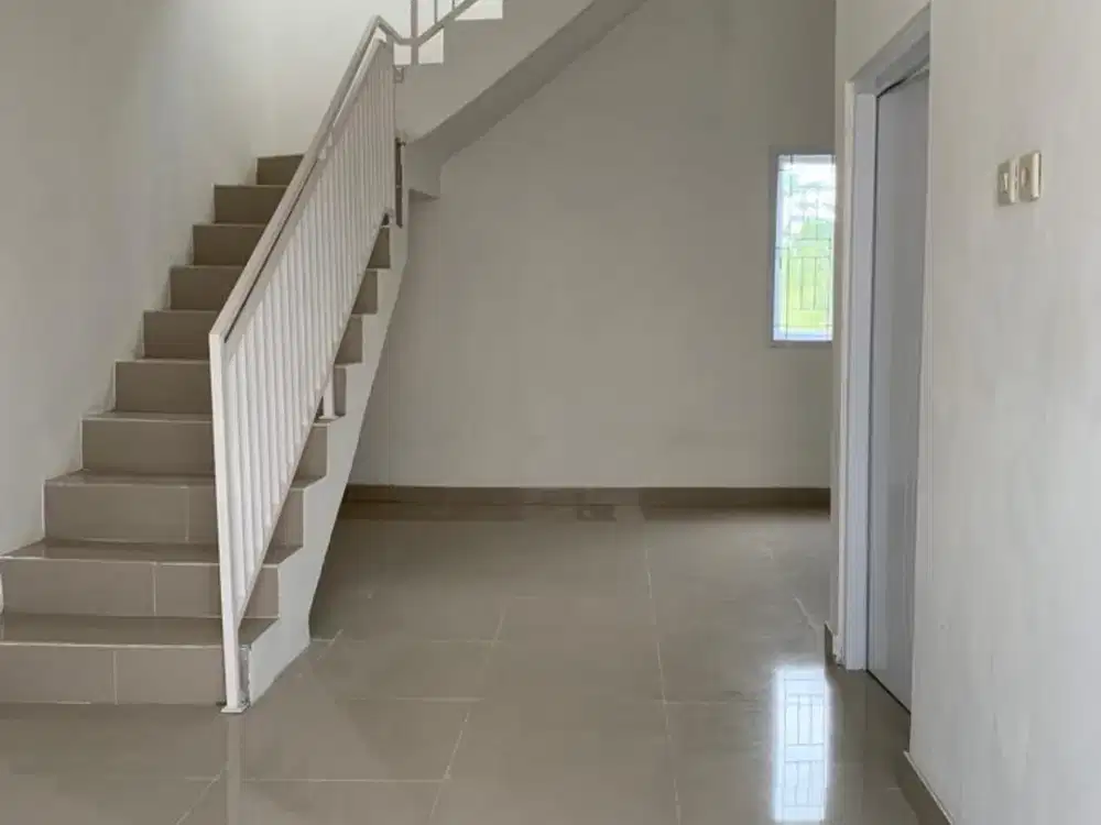 dicibinong rumah 2 lantai bagus untuk investasi jangka panjanng