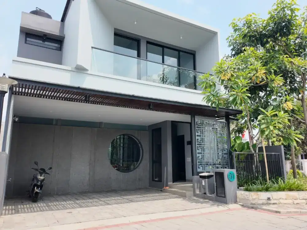 RUMAH MEWAH SIAP HUNI HANYA 4 MENIT DARI PASAR CEBONGAN