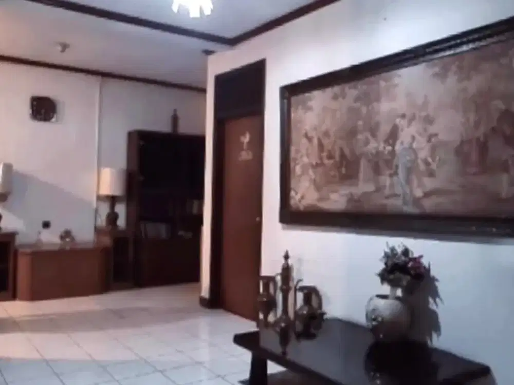 Dijual Rumah Lokasi Bagus di Jl Puter, Bintaro Jaya Sektor 6