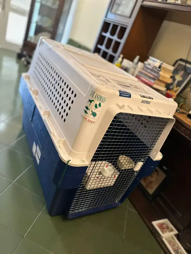 Pet carrier pet cargo travel kennel ukuran anjing besar