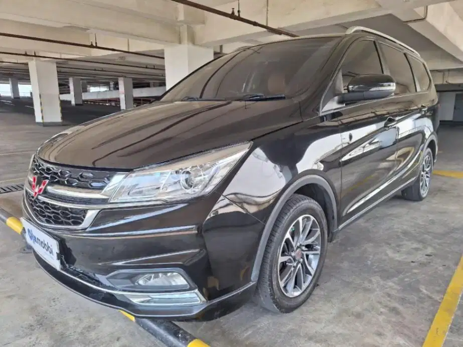 DP RENDAH Wuling Cortez 1.5 CT Lux Bensin-AT 2019 56U