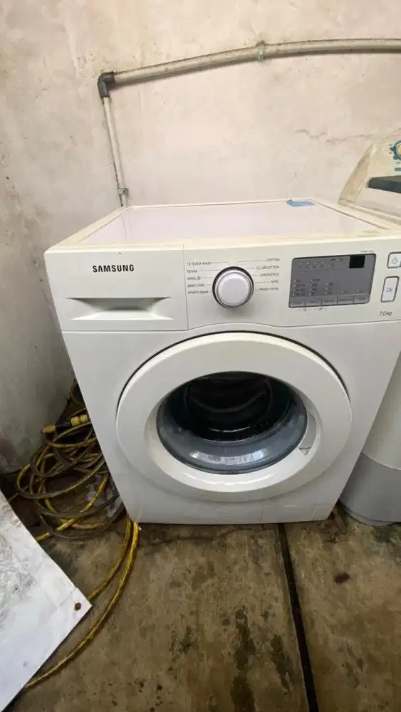 Mesin cuci samsung front loading