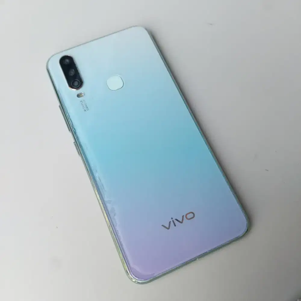 Vivo Y 17 8/128 GB