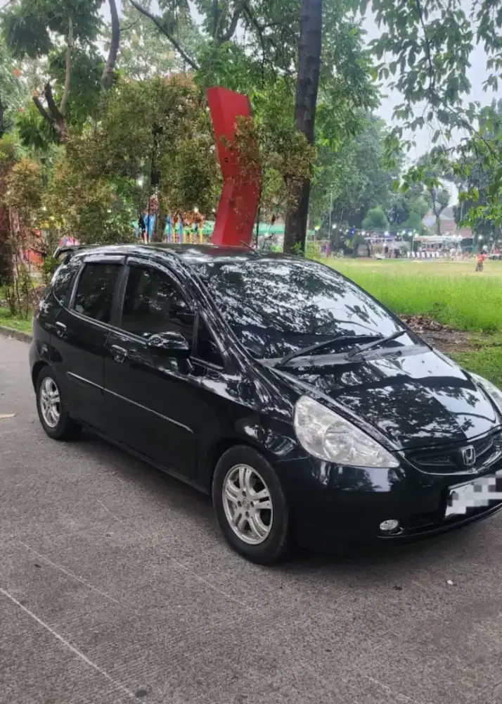 Jazz Hitam irit