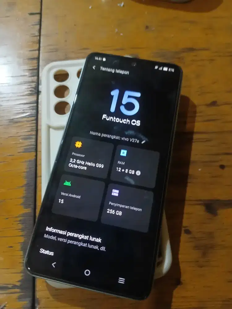 Vivo v27e ram 12+8/256