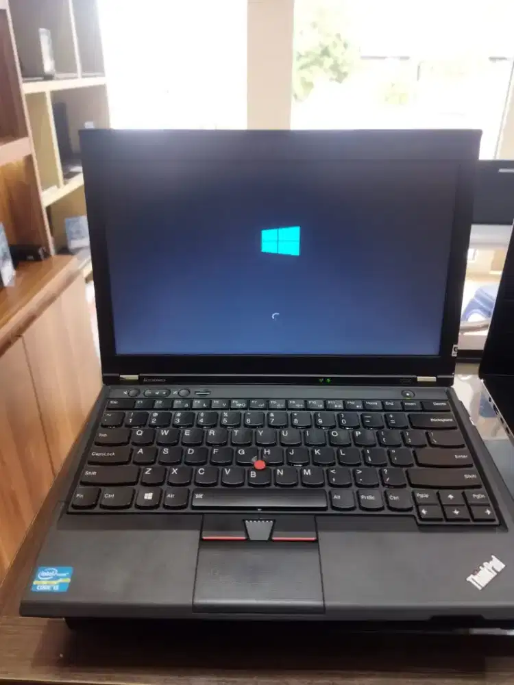Lenovo x220 4/127