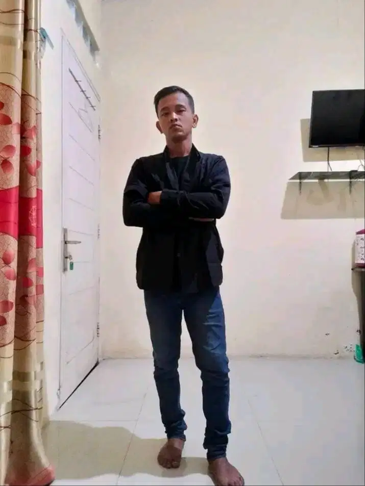 Saya lagi butuh mencari pekerjaan secepatnya