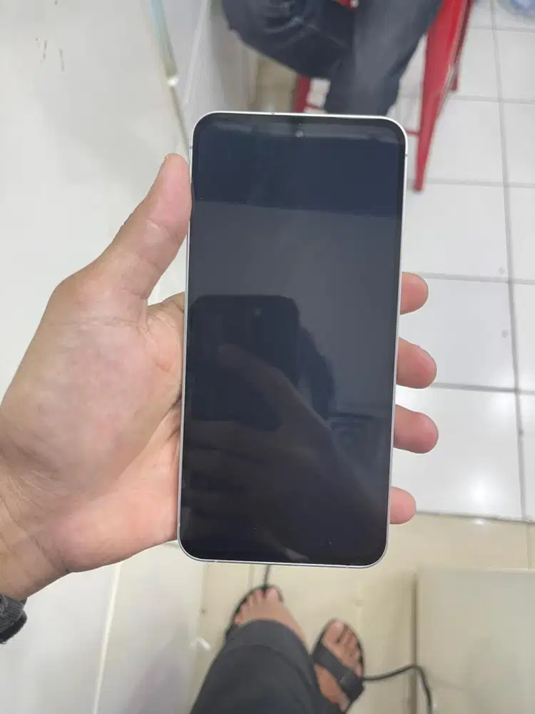 SAMSUNG S24 fe 8/128