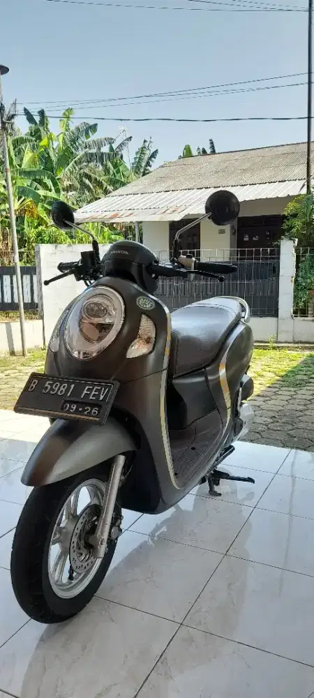 SCOOPY PRESTIGE 2021