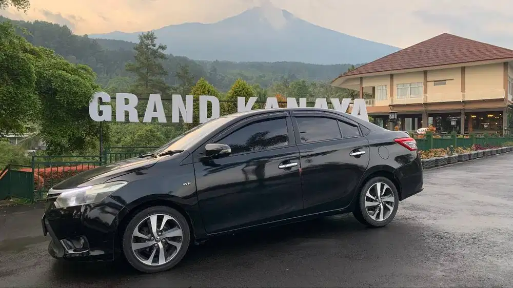 Toyota Vios Limo 2013