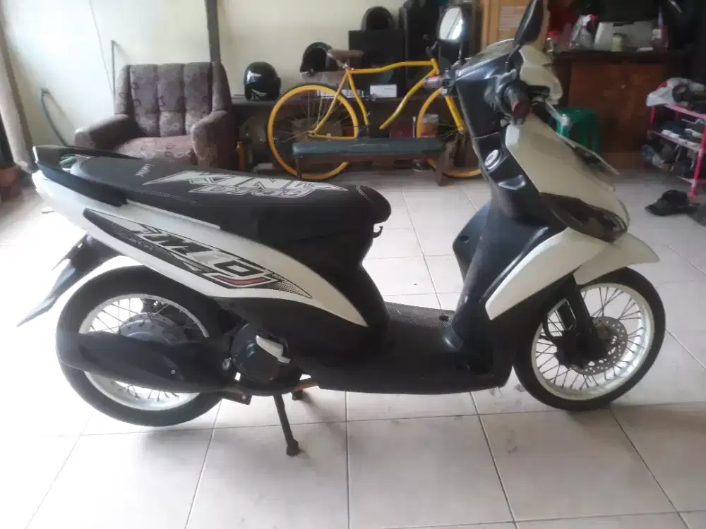 Yamaha Mio j 2012