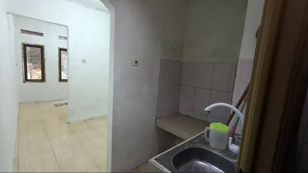 Dikontrakan Rumah Petak Strategis di Pancoran, JakSel - Dekat LRT