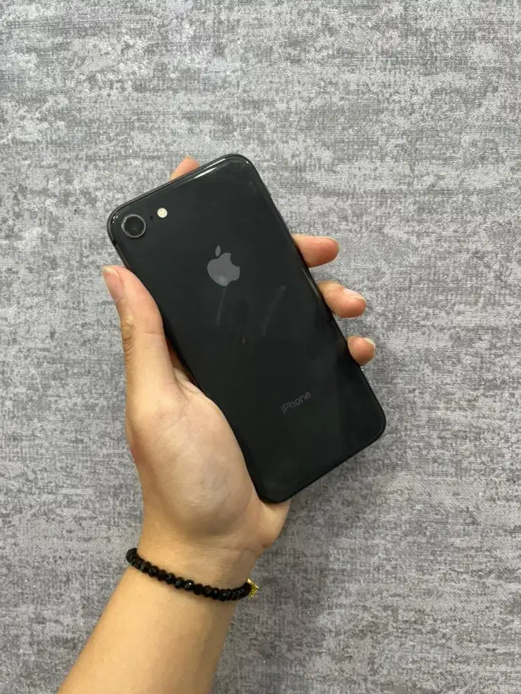 IPHONE 8 64GB INTER