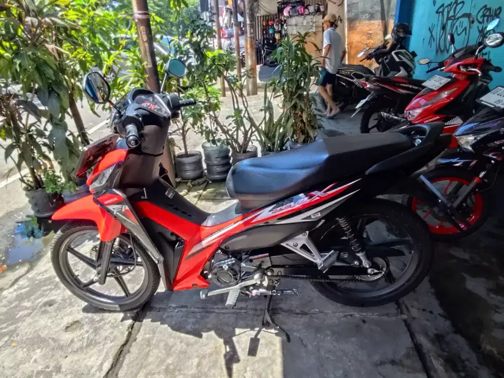 Jual Cepat Honda Revo x Tahun 2025