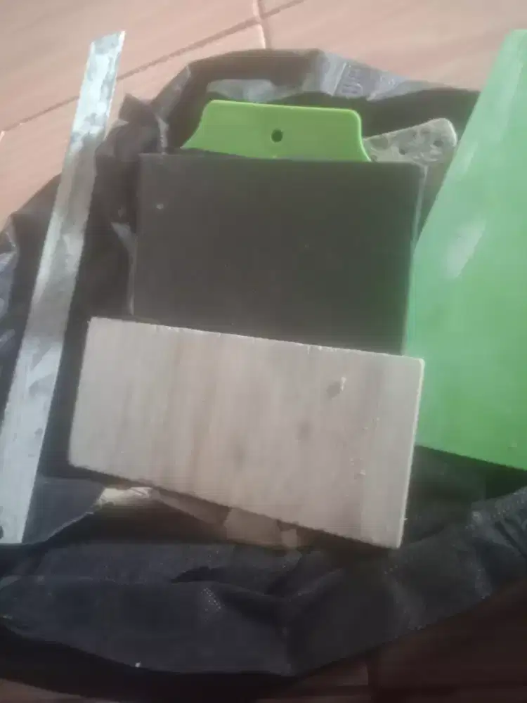 Jasa dempul mobil panggilan