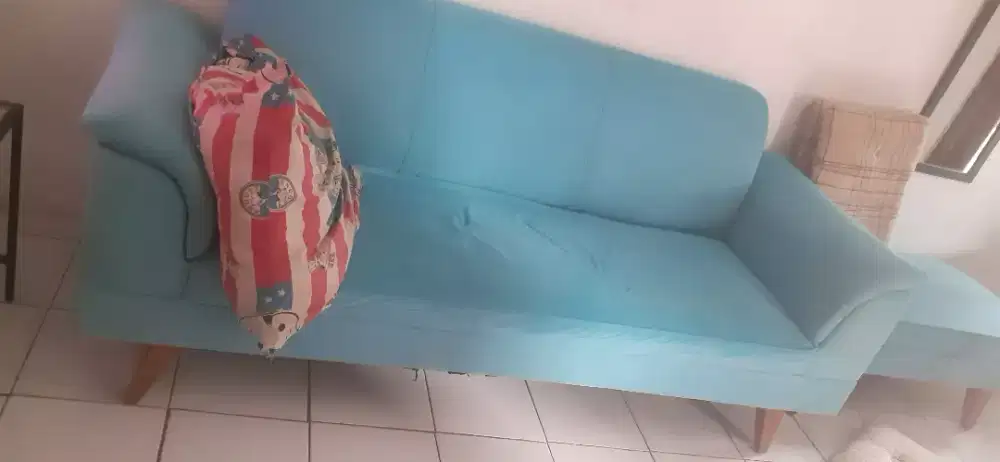 Dijual sofa satu sett