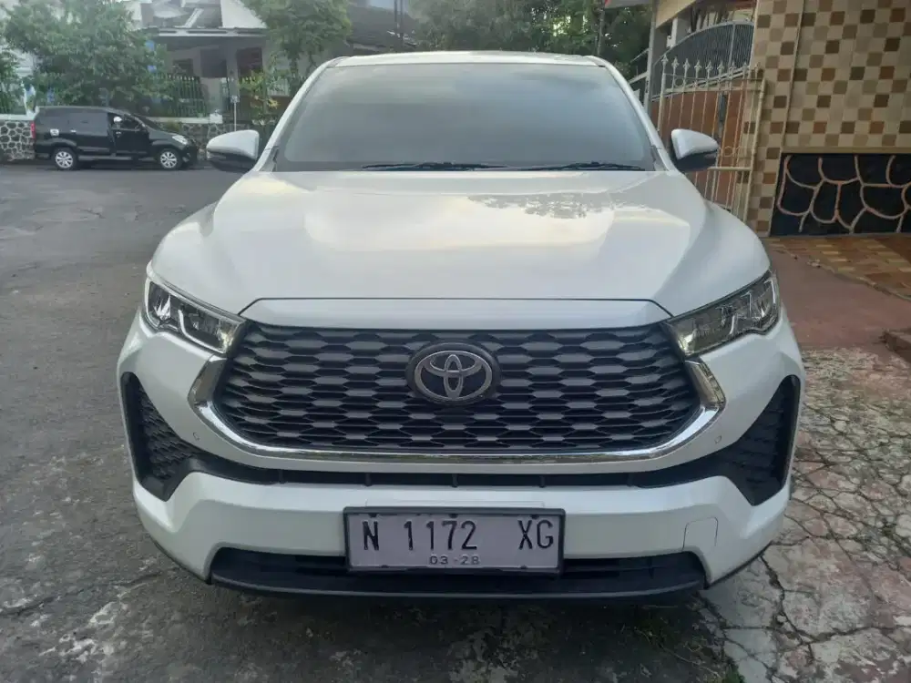 Kijang Innova zenix tipe V