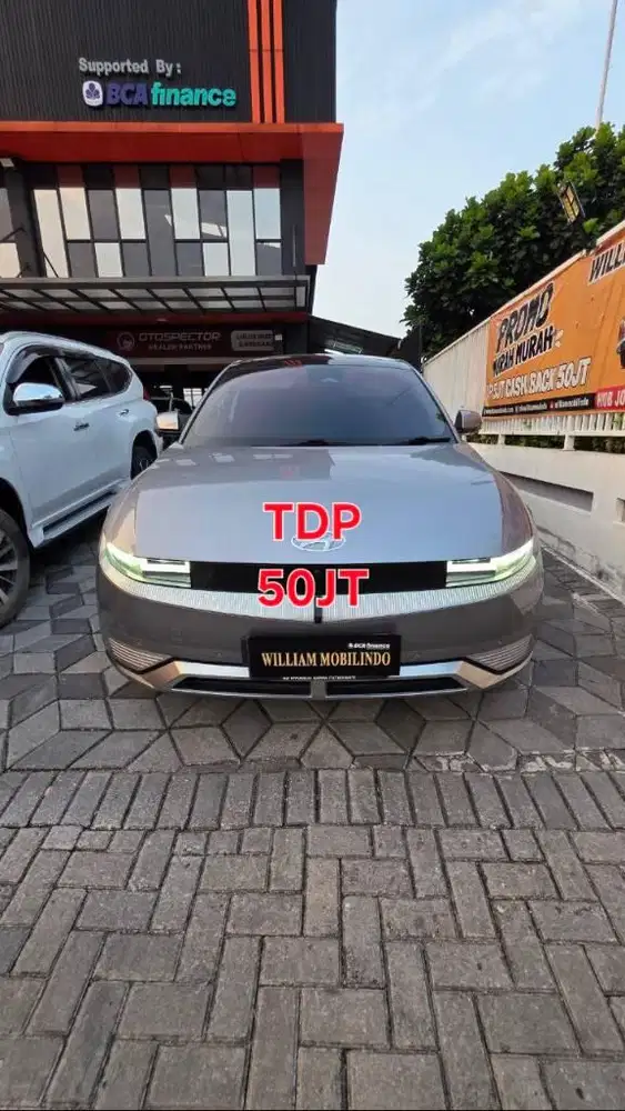 Hyundai Ioniq 5 Signature Long Matic Tahun 2023 Kondisi Mulus Terawat