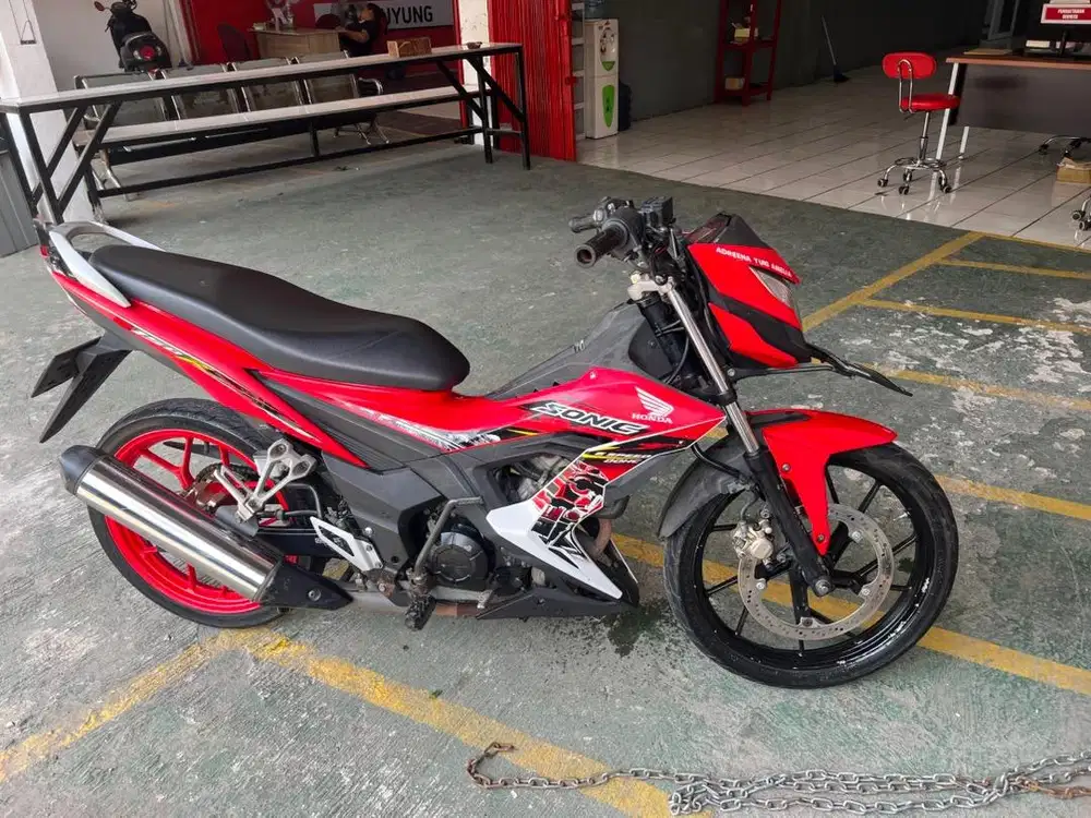 Motor Honda Sonic 150CC