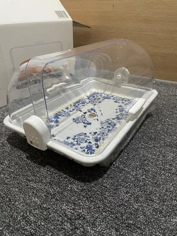 Tempat Roti Vicenza dengan tutup geser