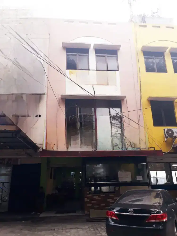 Ruko bagus jalan boulevard di Bogor Timur