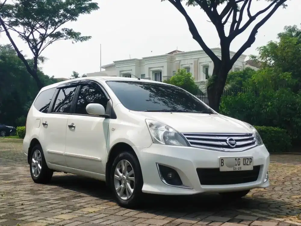 Grand Livina XV at 2013 DP 7 JT murah