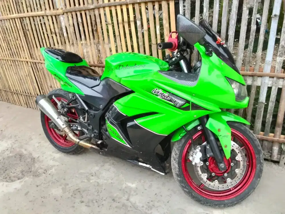 Di jual motor ninja kawasaki ex 250 j