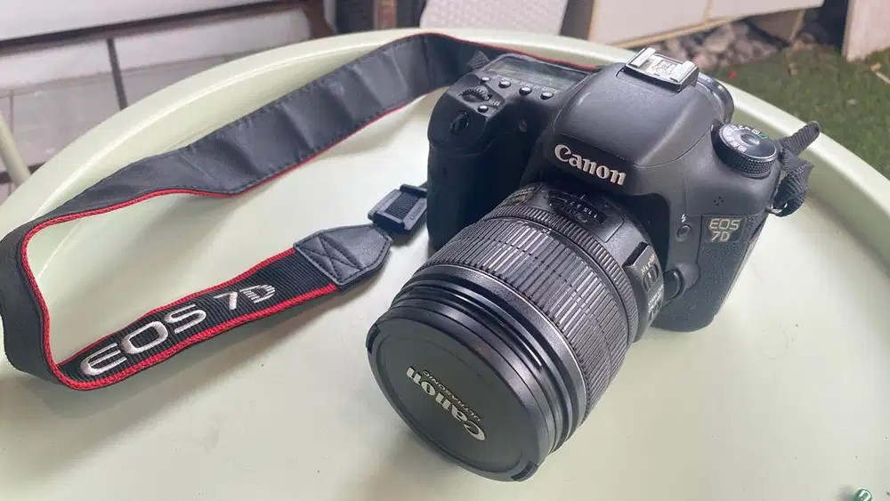 Jual Canon 7D (FREE Tas Kamera Glutchu dan Flash Nissin)