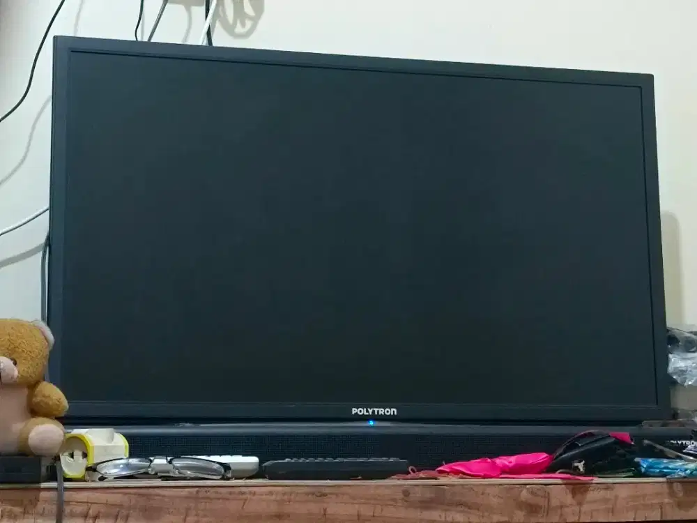 POLYTRON Cinemax Soundbar DIGITAL LED TV 32 PLD 32BV1558