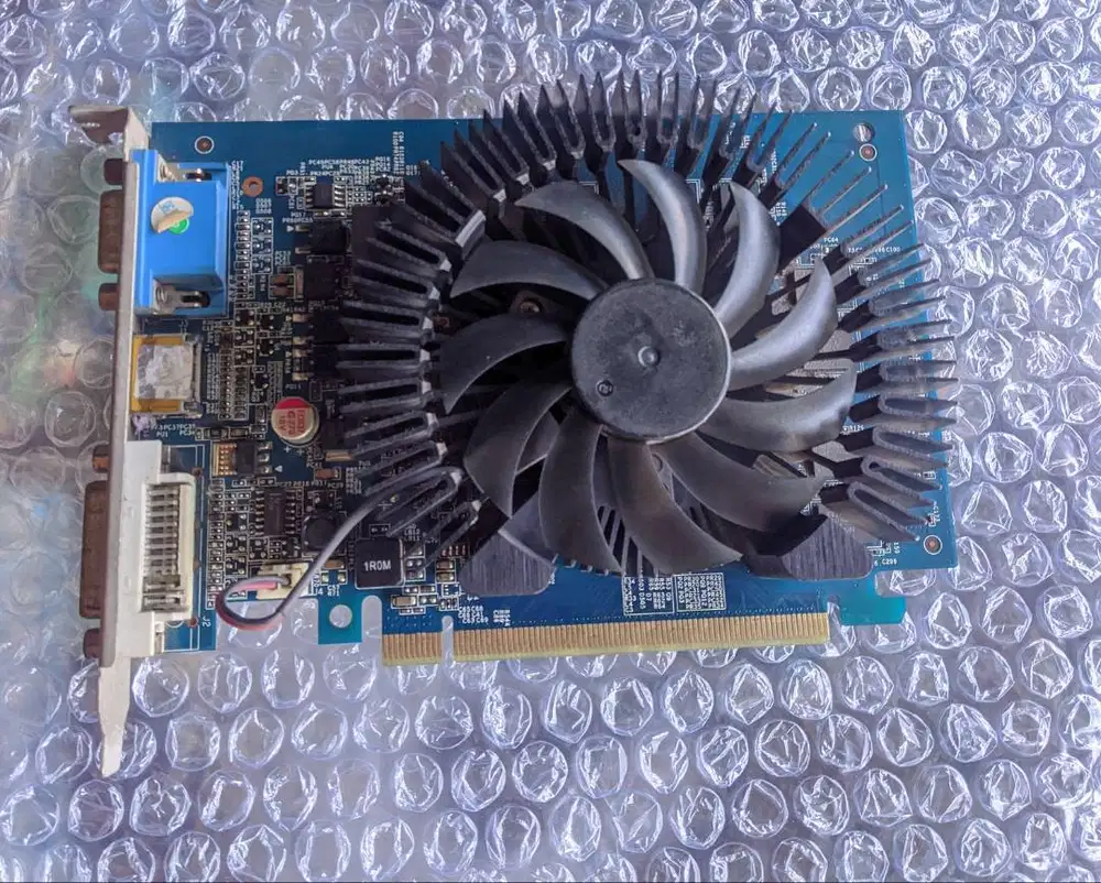 VGA NVIDIA GT430 2GB DDR3 128BIT SIAP GAMING DAN DESAIN