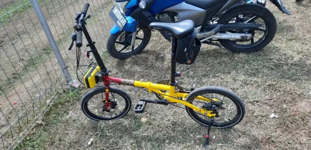 Sepeda Lipat Element Troy X bike to work limited edition
