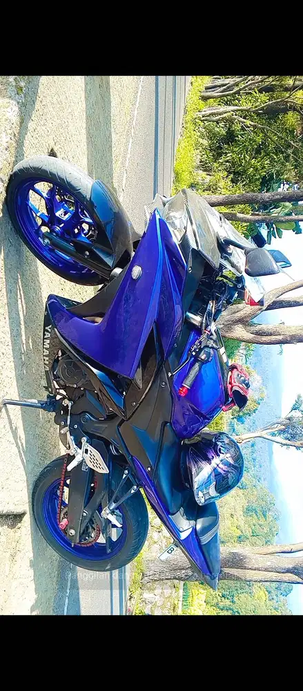 Yamaha R25 th 2018 terawat km rendah