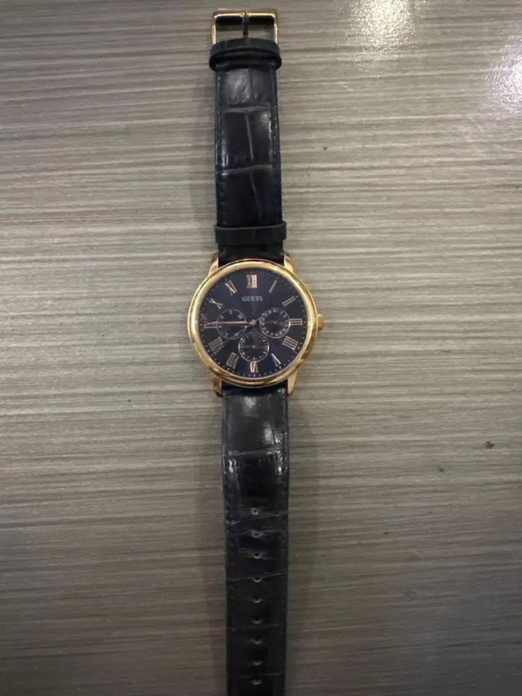 Di Jual Jam tangan Guess