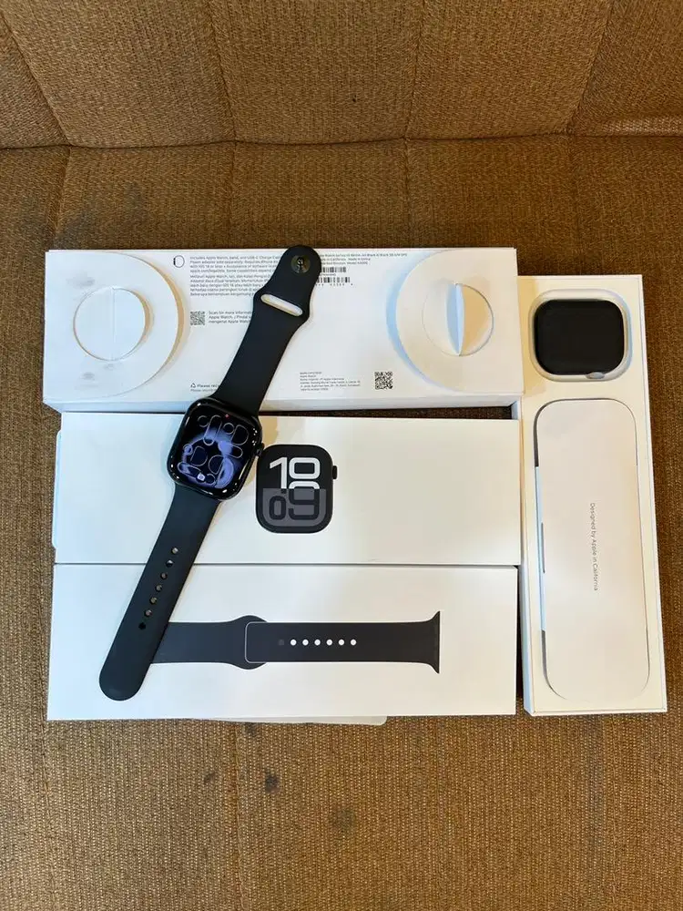 Apple watch 10 46mm jet black resmi
